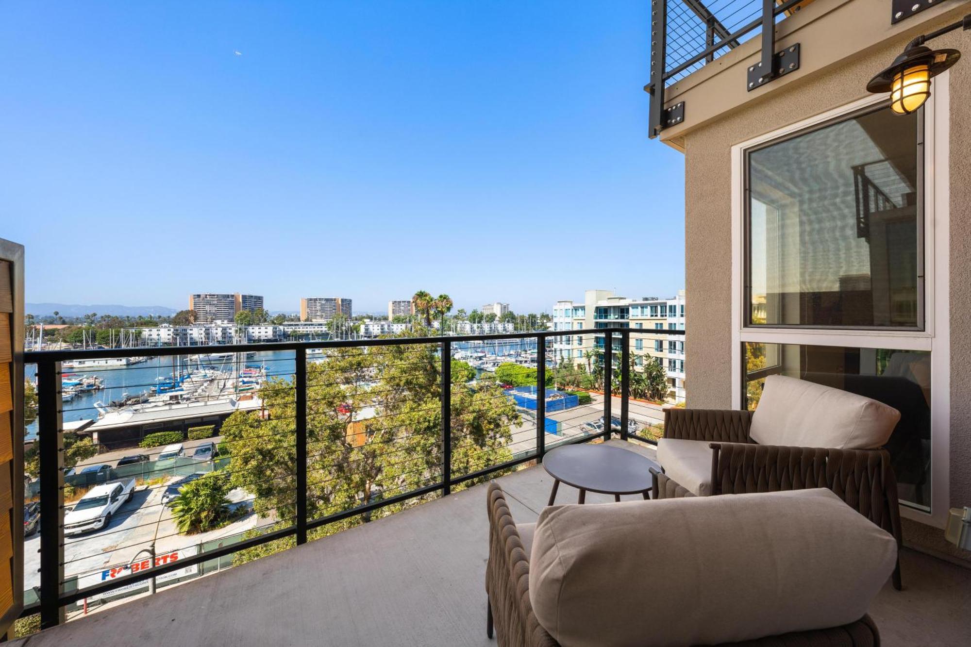 Apartamento Sky-high Elegance Waterfront Penthouse 4 Beds Los Ángeles