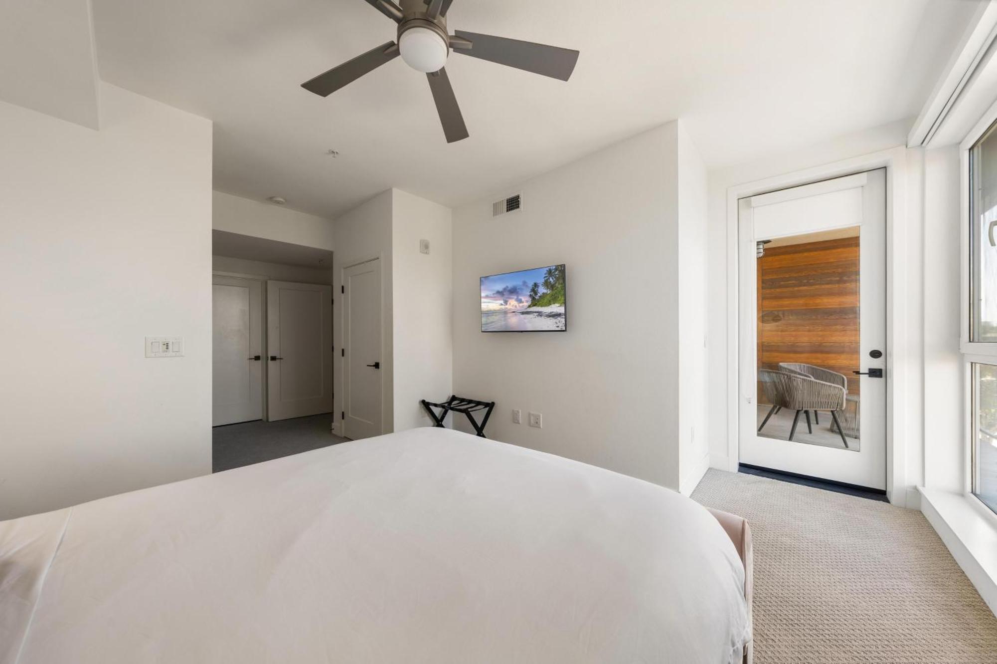 Sky-high Elegance Waterfront Penthouse 4 Beds * Los Ángeles